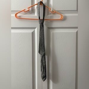 Sergio Valente Elegant Gray Men's Tie